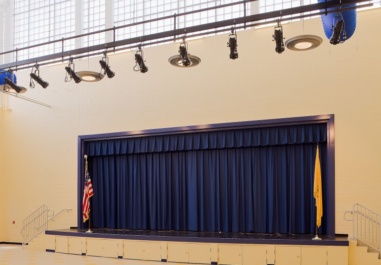 VINELAND COMMUNITY DEMONSTRATION SCHOOL