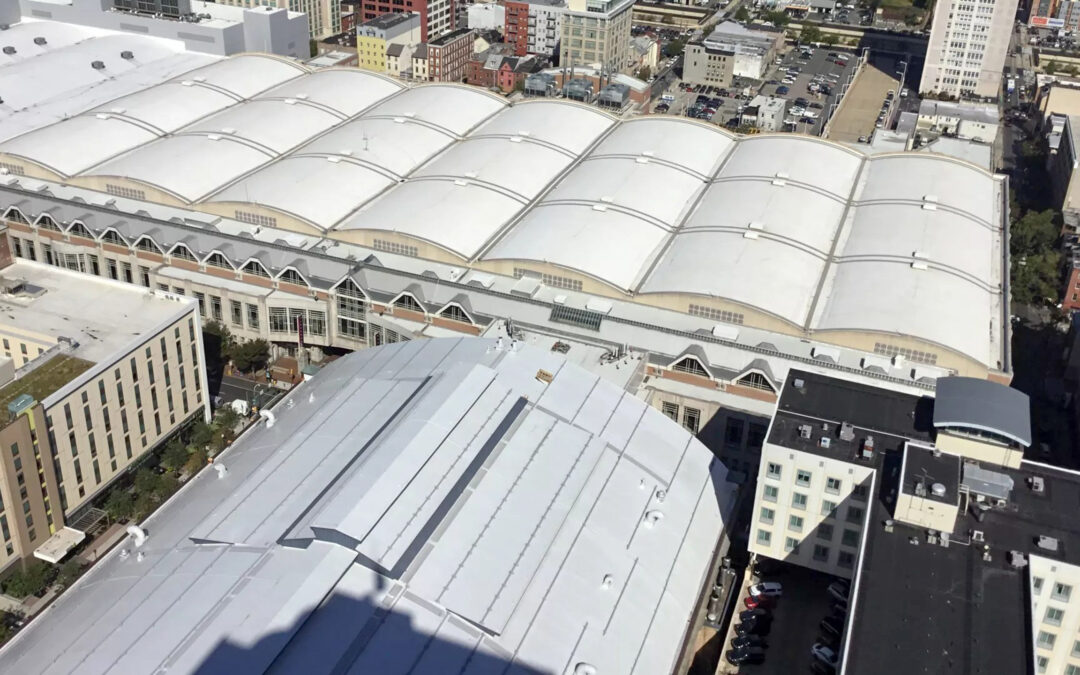 PENNSYLVANIA CONVENTION CENTER ROOF