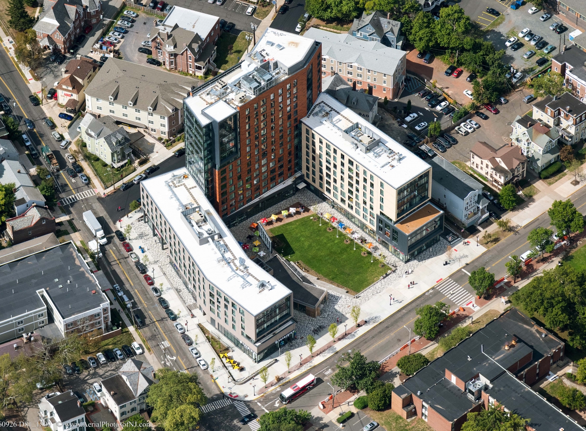 RUTGERS UNIVERSITY APARTMENTS