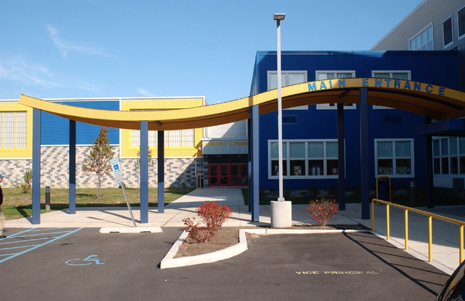 NEW YORK AVENUE ELEMENTARY SCHOOL