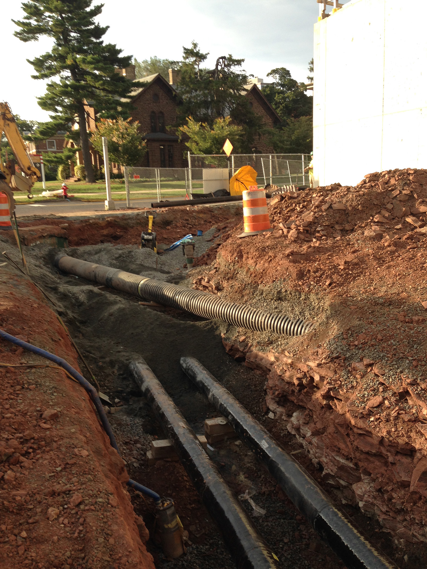 RUTGERS UNIVERSITY THERMAL WATER INSTALLATION RUTGERS UNIVERSITY THERMAL WATER INSTALLATION